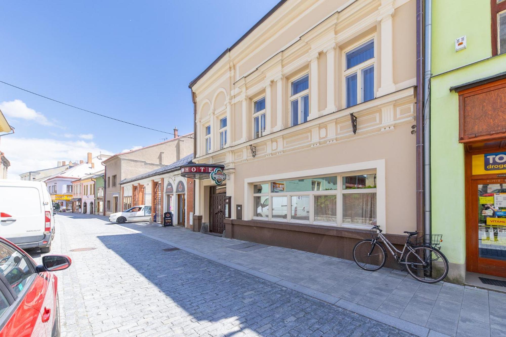 Hotel Pivovar Polička Esterno foto