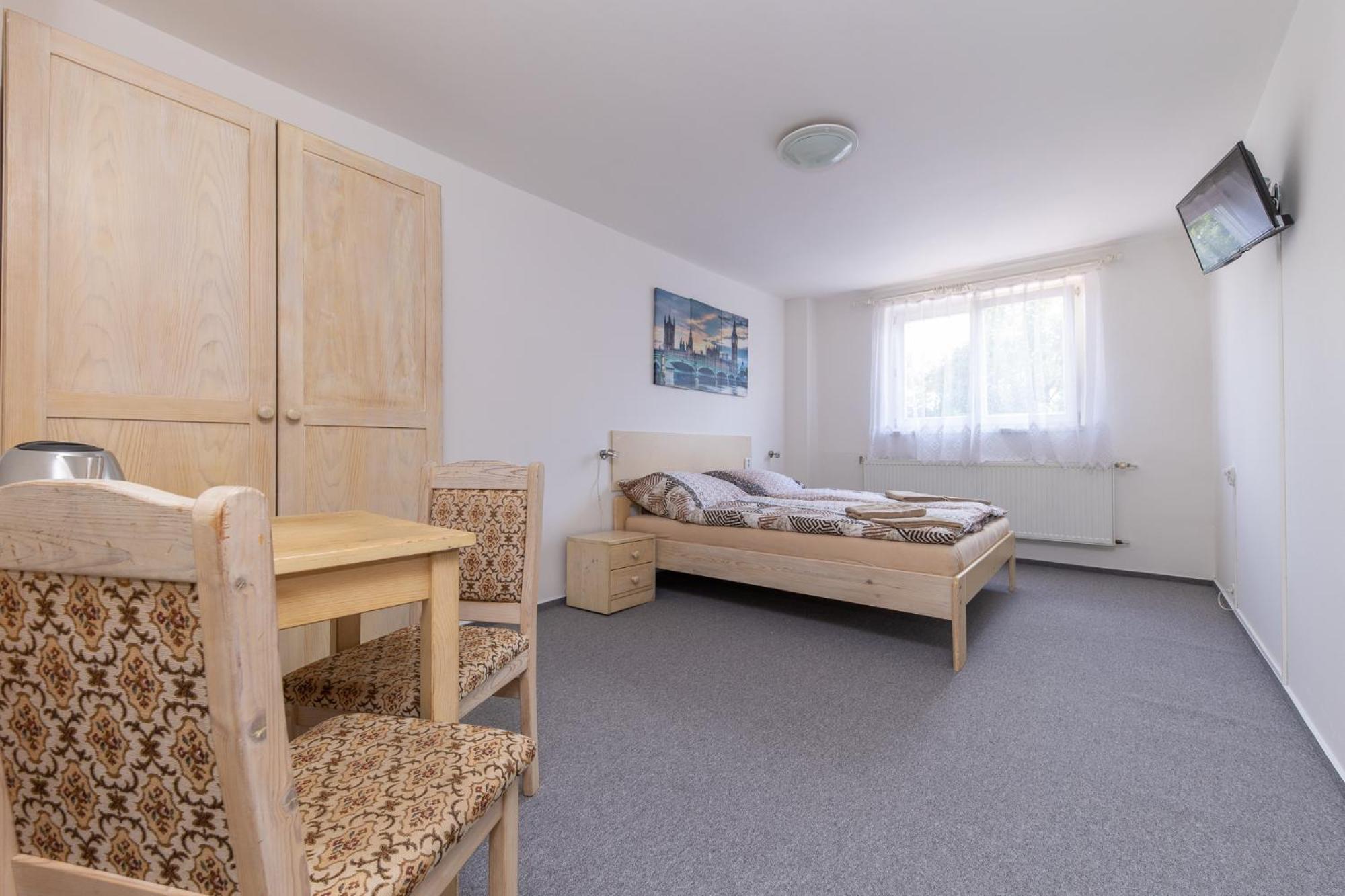Hotel Pivovar Polička Esterno foto