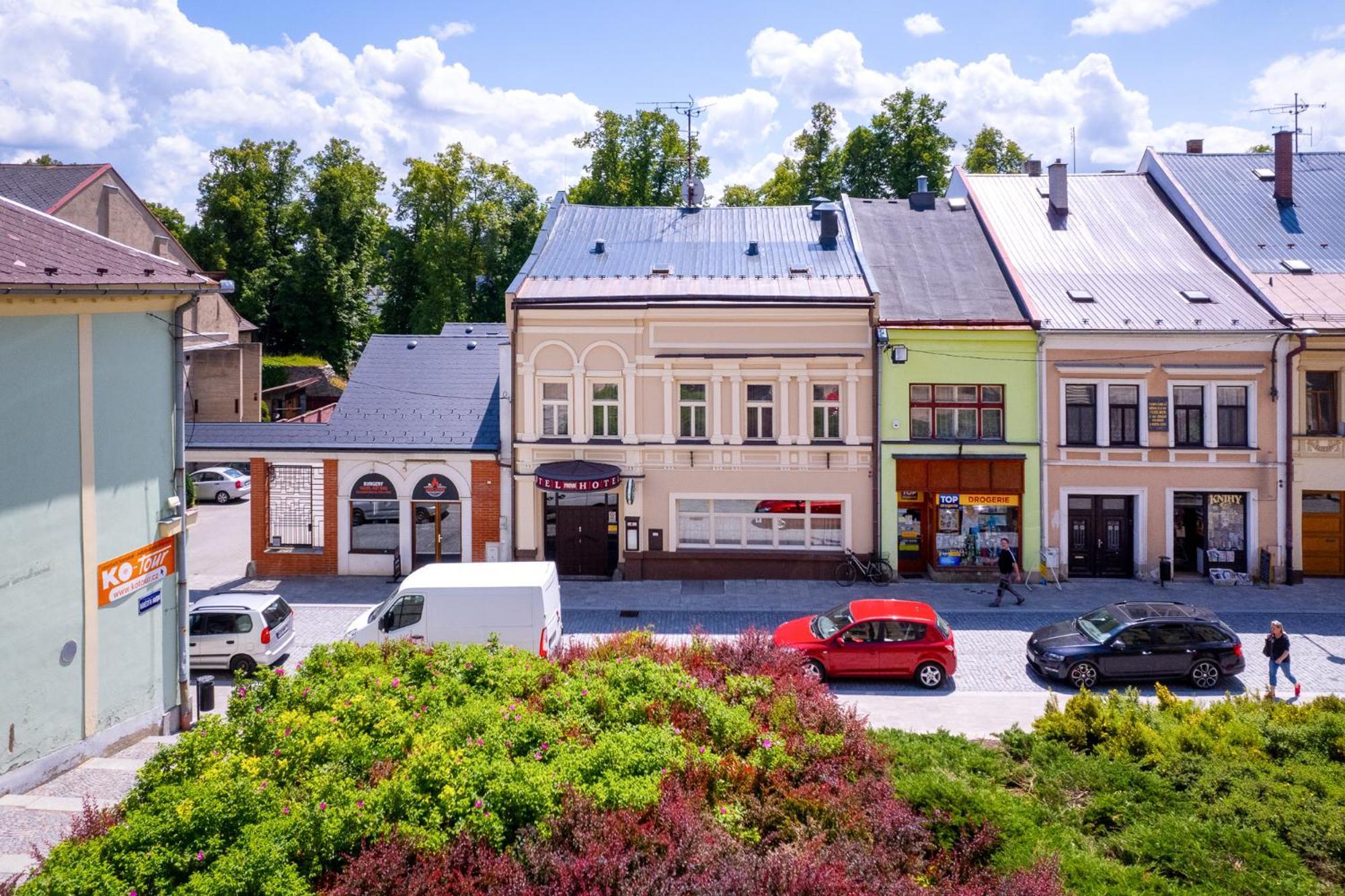Hotel Pivovar Polička Esterno foto