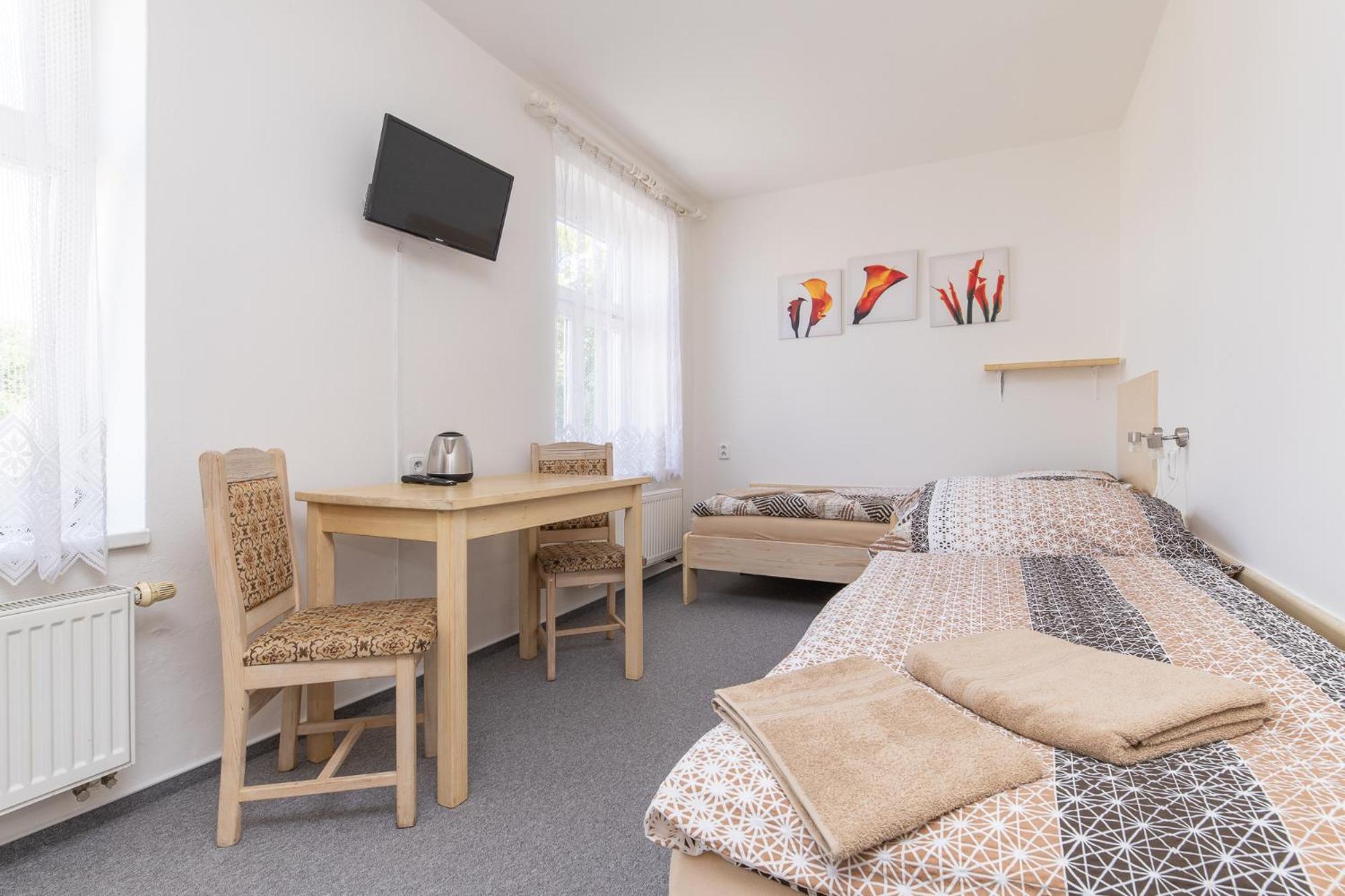 Hotel Pivovar Polička Esterno foto